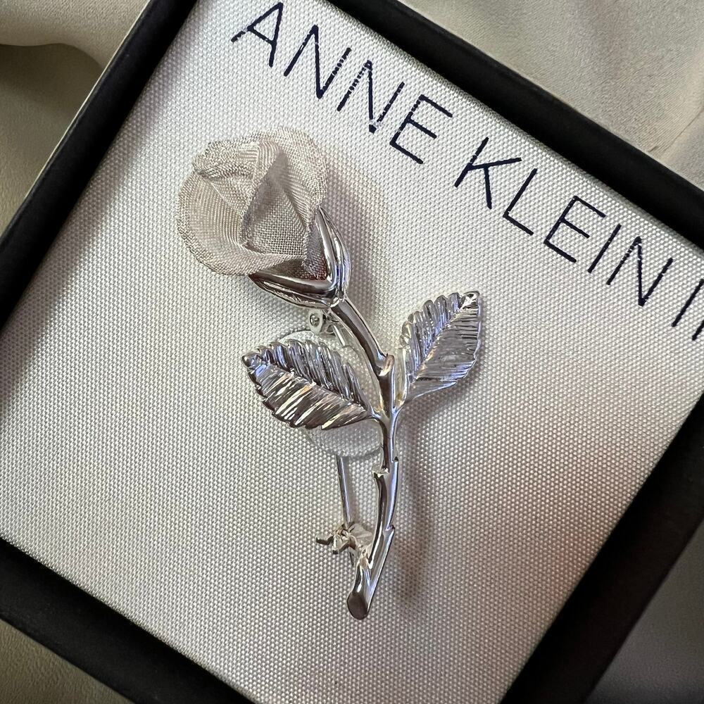 Vintage 80s NEW in Box Anne Klein II Silver Tone Dainty Mesh Rose Brooch Jewelry - Picture 4 of 9